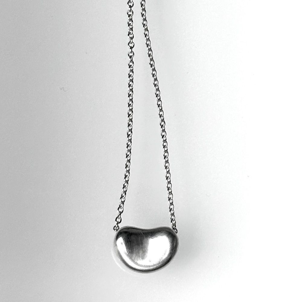 ❌SOLD❌ 💎TIFFANY & Co. Sterling Silver Elsa Peretti Bean Pendant Necklace - Picture 8 of 14